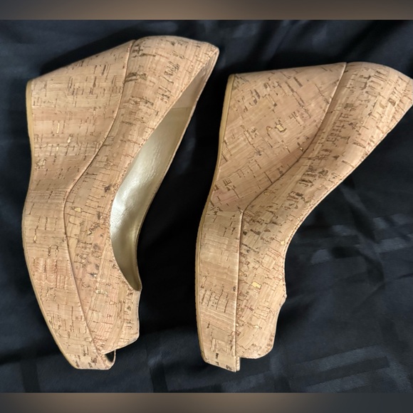 Stuart Weitzman Tan Anna Cork Wedge Platform Peep Toe Pumps Size 8.5 M - Picture 2 of 14